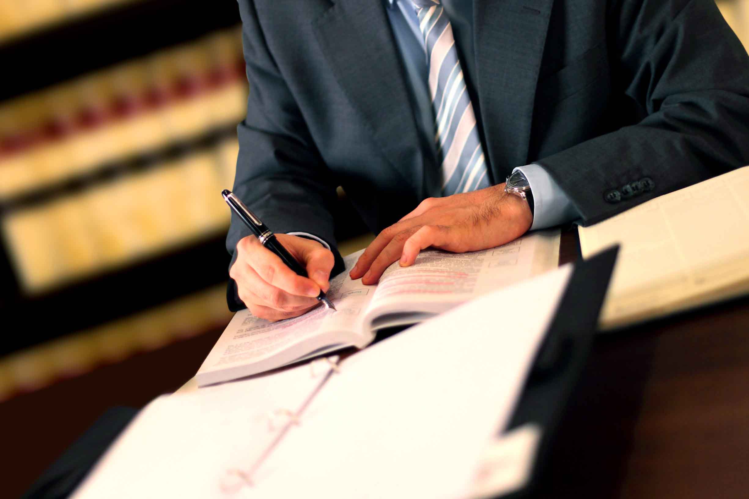 Advanced Legal Research and Writing
