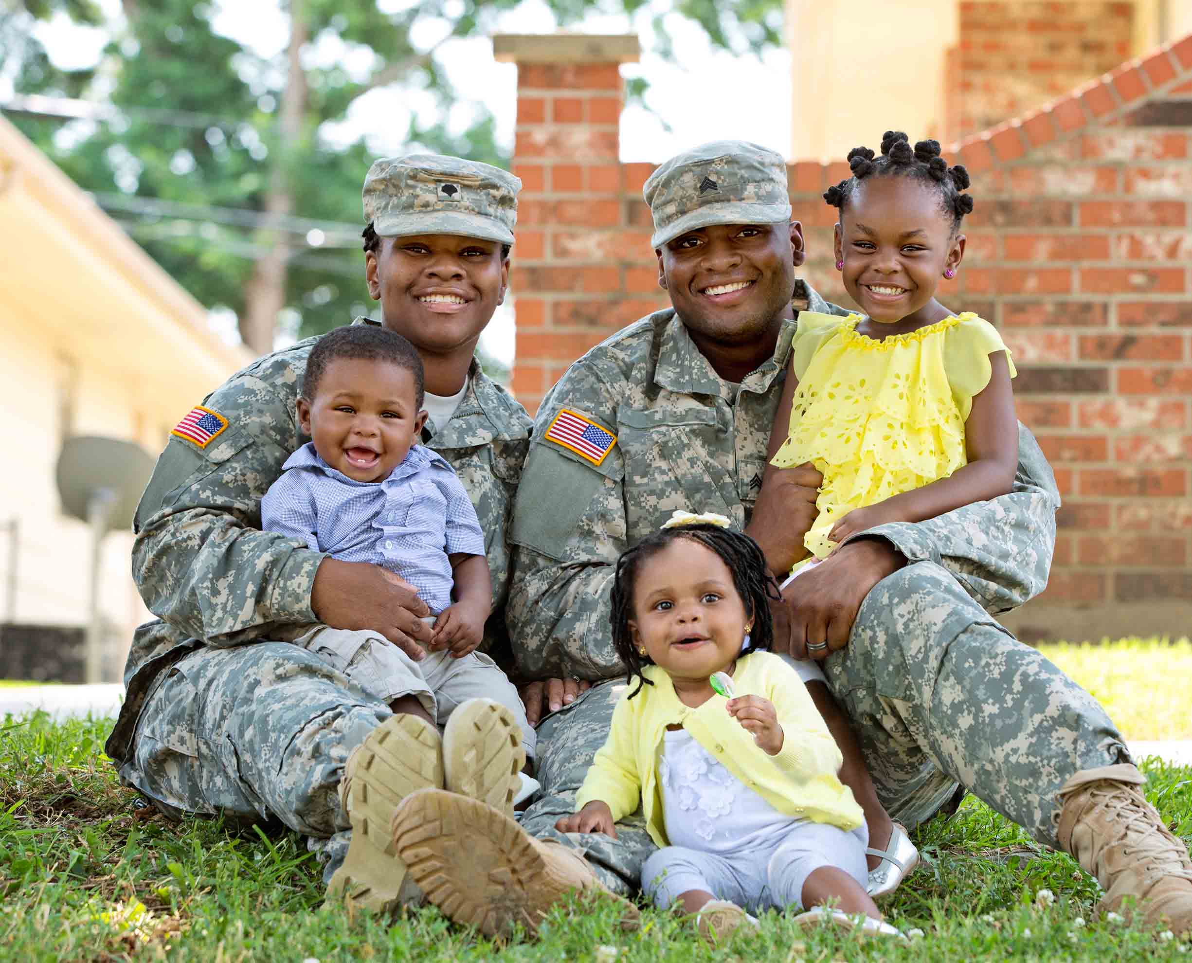 Image of a real military family.