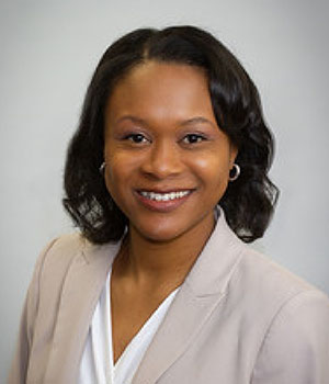 Candice Abolarin Headshot